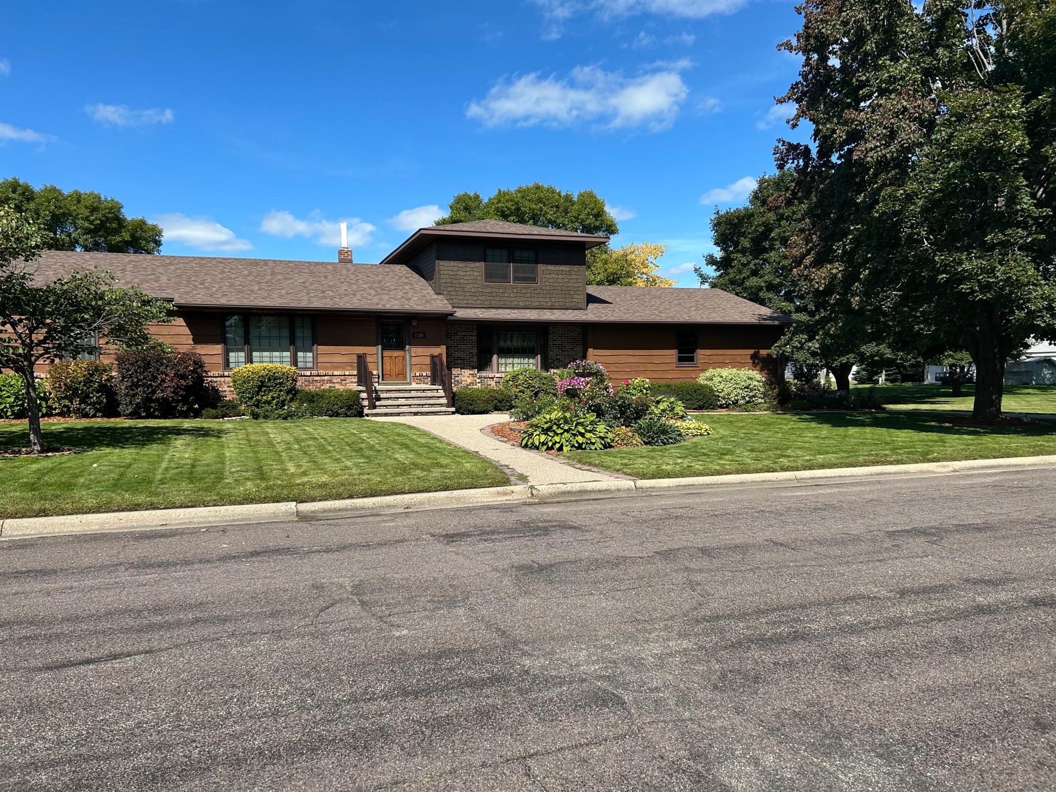 1730 Stone Avenue Benson, MN 56215 - Photo 1 of 65
