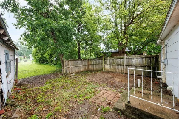 $42,000 | 142 Mill Street, Neodesha, KS 66757