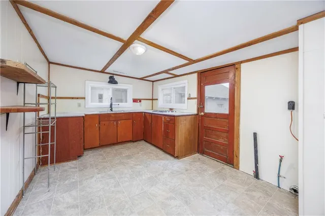 $42,000 | 142 Mill Street, Neodesha, KS 66757