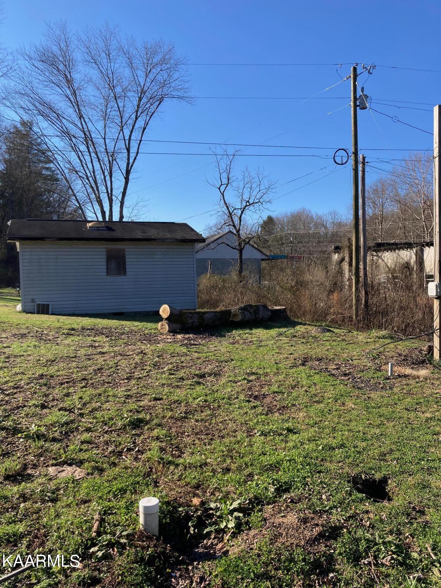 115 Patterson Road Oliver Springs, TN 37840 - Photo 4 of 14 view from far end of property