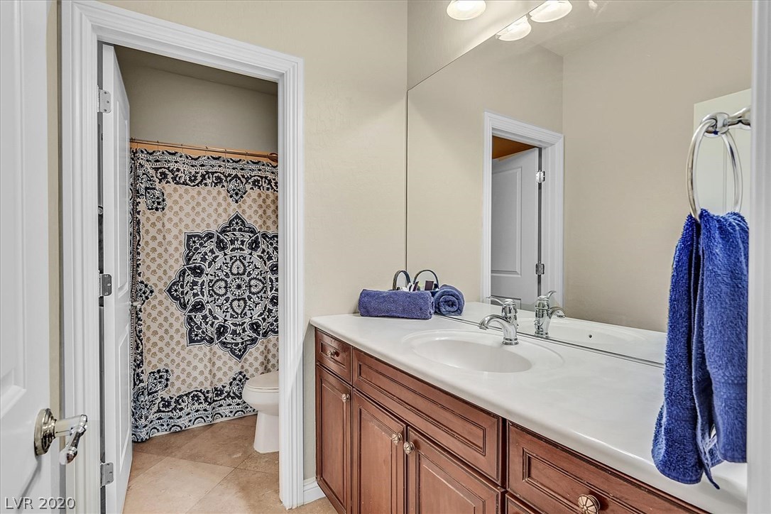 2909 Valvent Court Henderson, NV 89044 - Photo 8 of 46