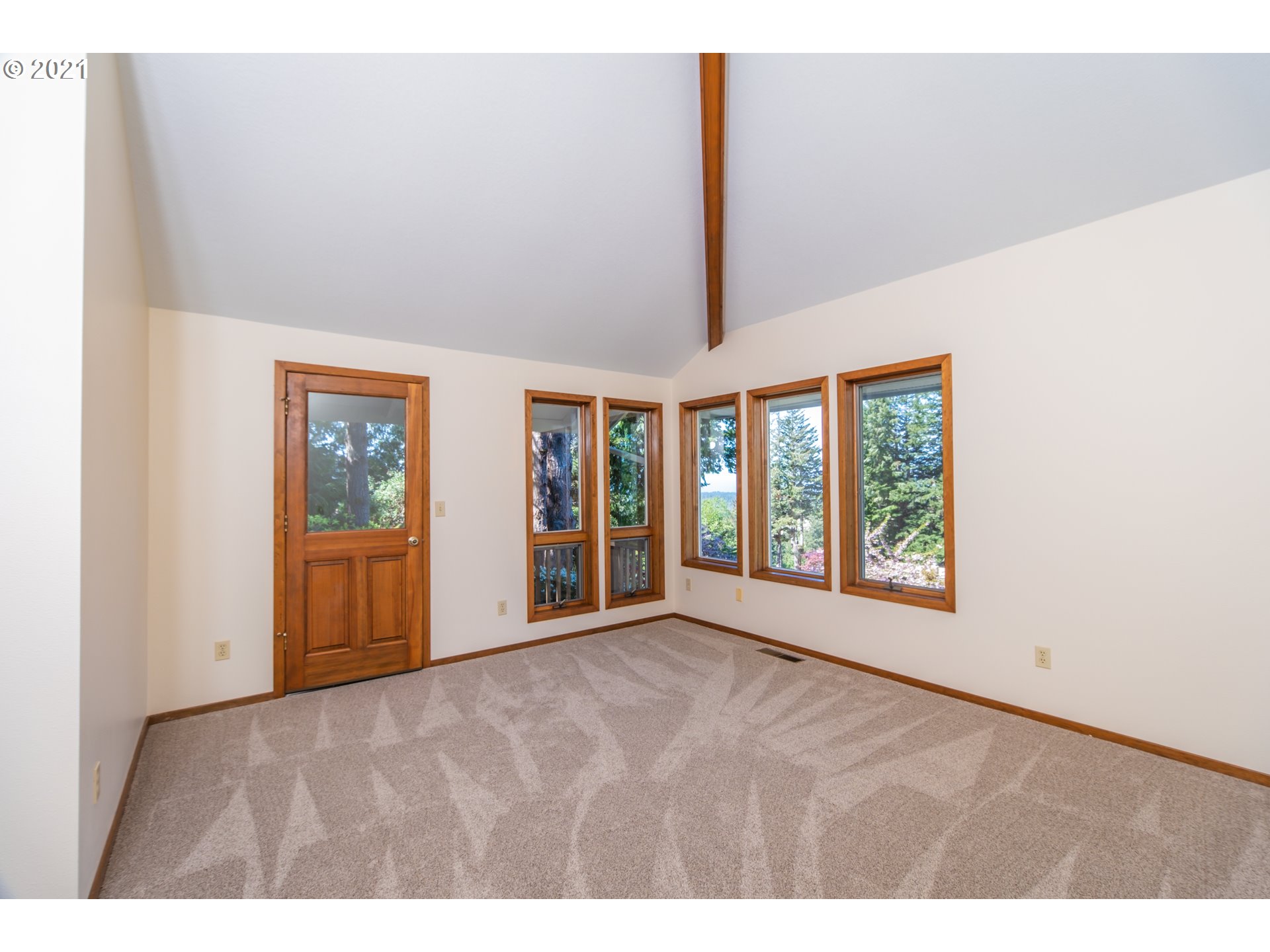 88581 Ocean View Lane Florence, OR 97439 - Photo 15 of 31 Gallery Image 15