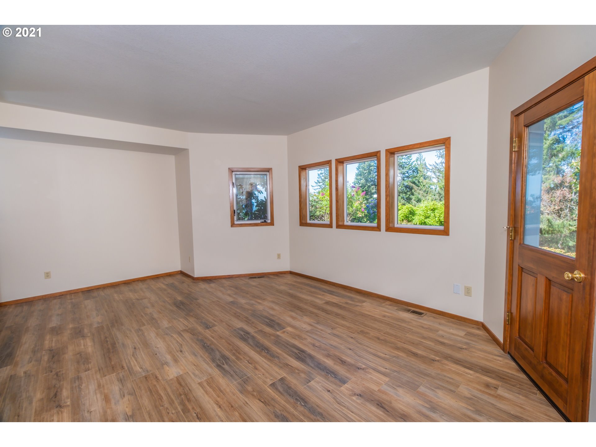 88581 Ocean View Lane Florence, OR 97439 - Photo 18 of 31 Gallery Image 18