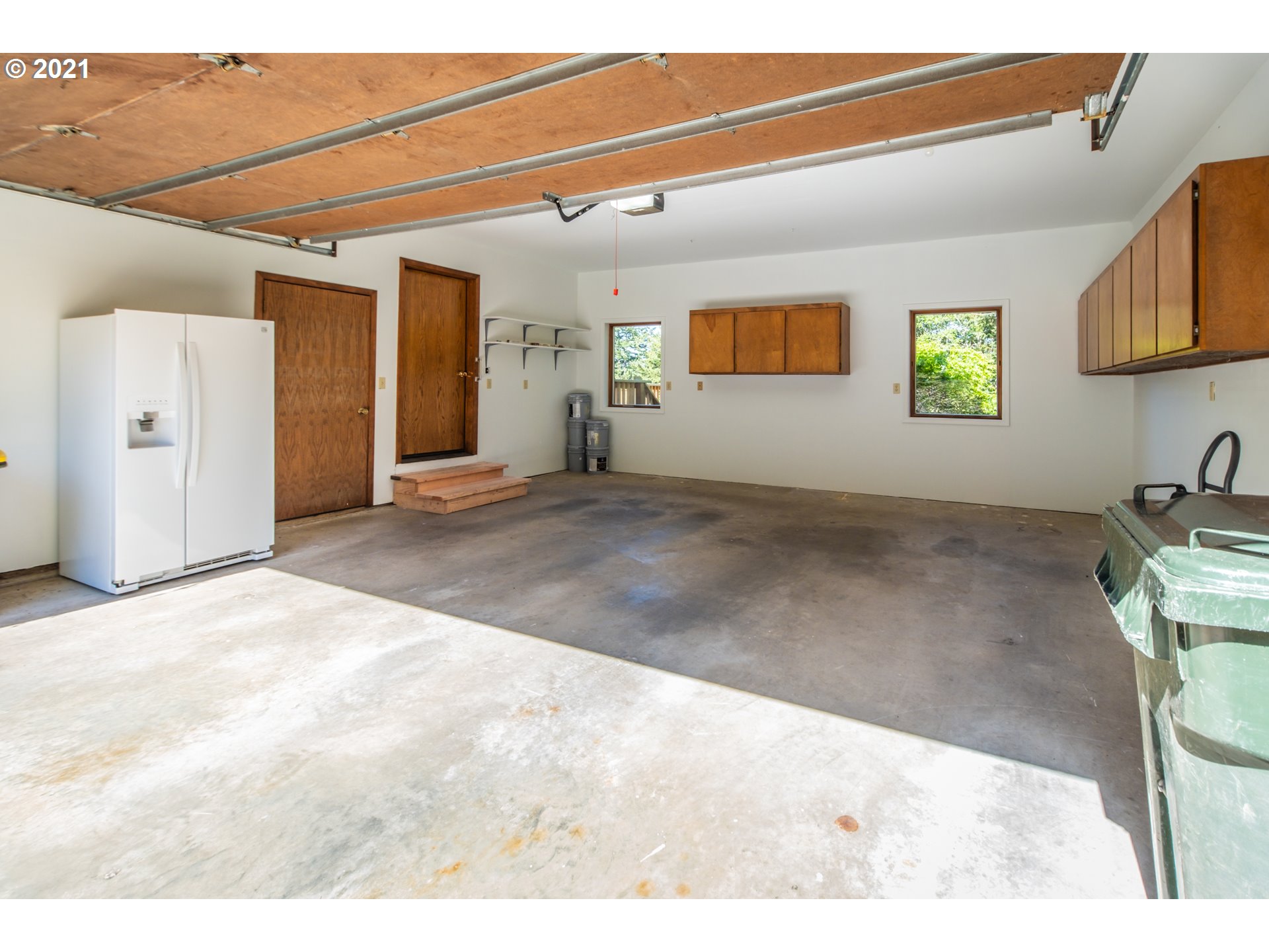 88581 Ocean View Lane Florence, OR 97439 - Photo 26 of 31 Gallery Image 26