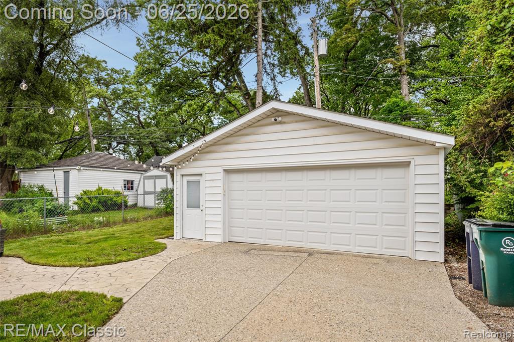 605 Fernwood Road Royal Oak, MI 48067 - Photo 28 of 40