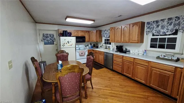 $229,900 | 924 Sportsmans Drive, Winston-Salem, NC 27101