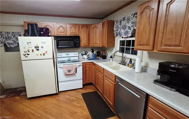 $229,900 | 924 Sportsmans Drive, Winston-Salem, NC 27101