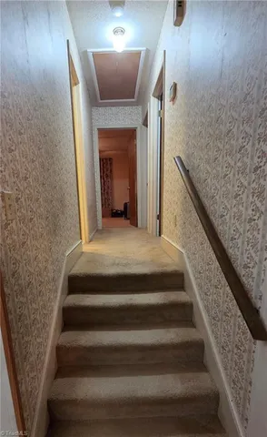 $229,900 | 924 Sportsmans Drive, Winston-Salem, NC 27101