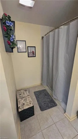 $229,900 | 924 Sportsmans Drive, Winston-Salem, NC 27101