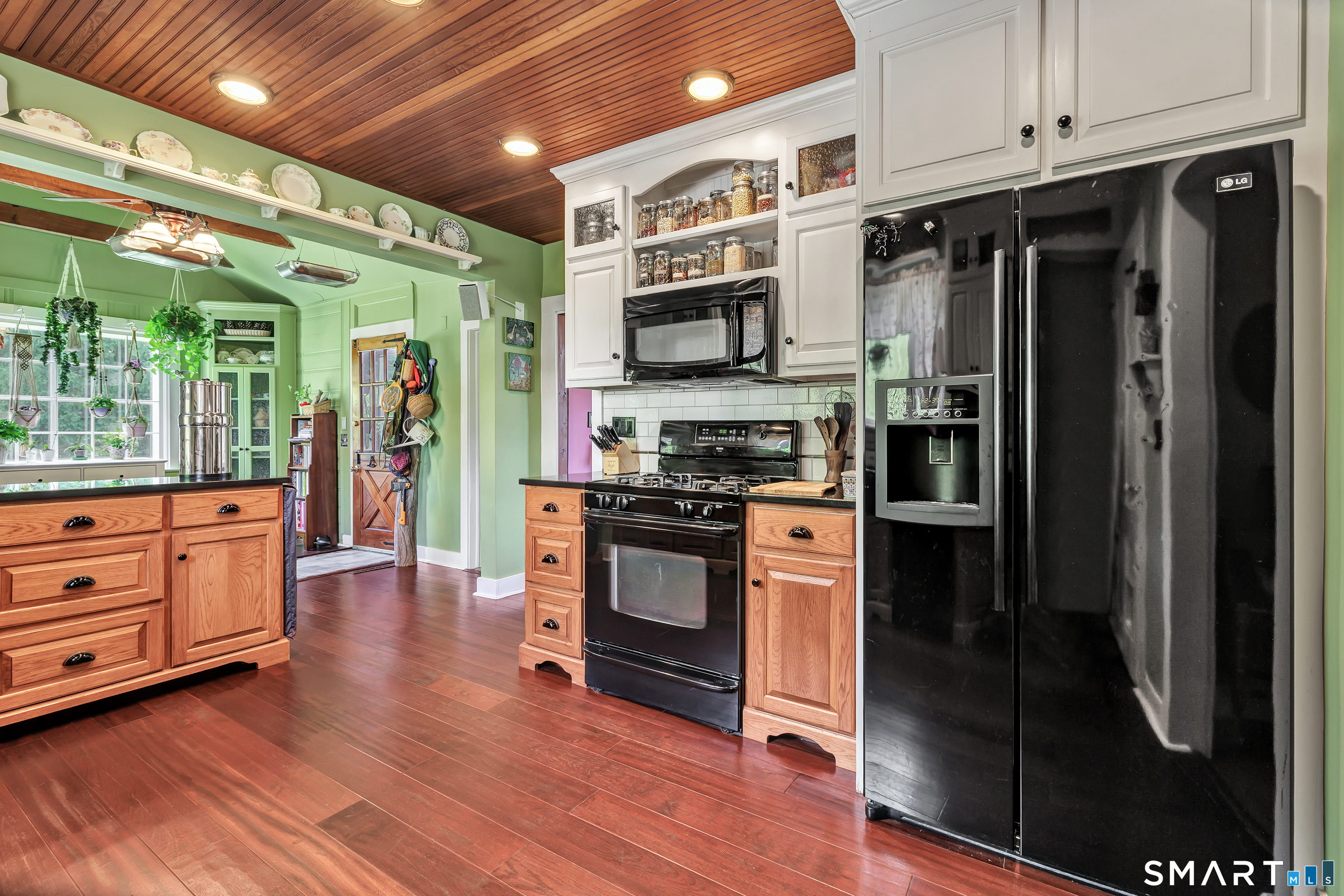50 Washington Road Woodbury, CT 06798 - Photo 18 of 40 Gallery Image 18
