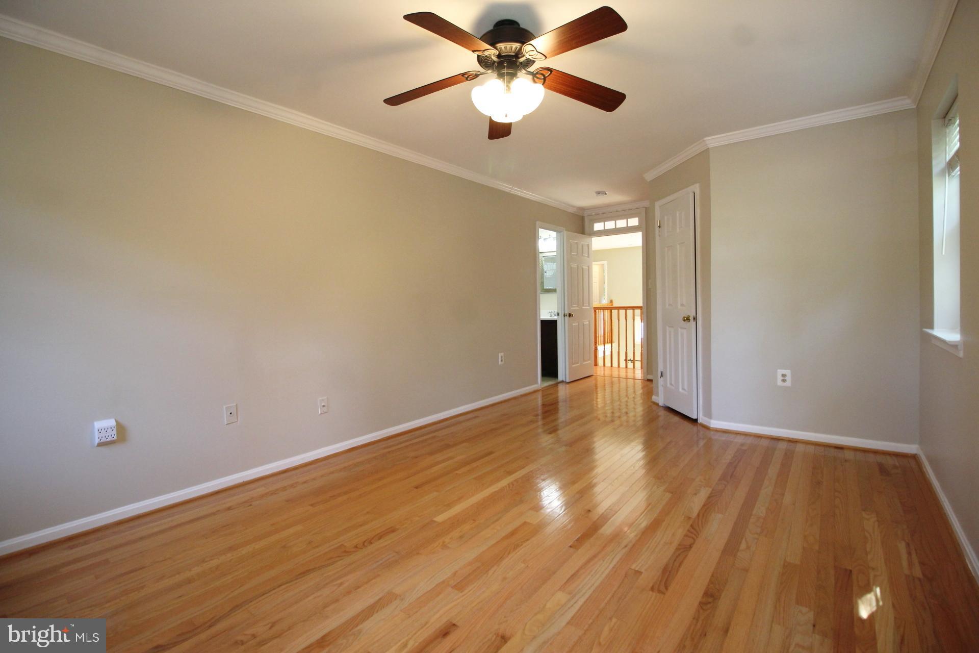 1649 Bennington Hollow Lane Reston, VA 20194 - Photo 13 of 29