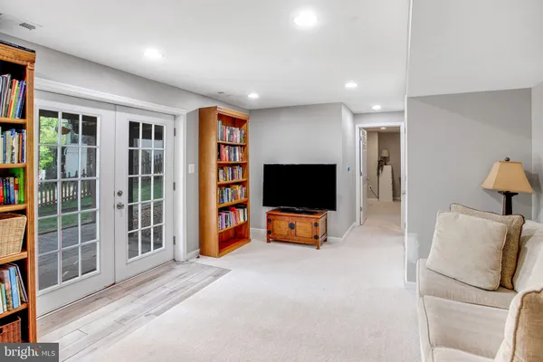 $749,900 | 16099 Deer Park Drive, Dumfries, VA 22025