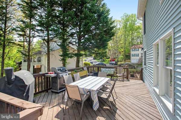 $749,900 | 16099 Deer Park Drive, Dumfries, VA 22025