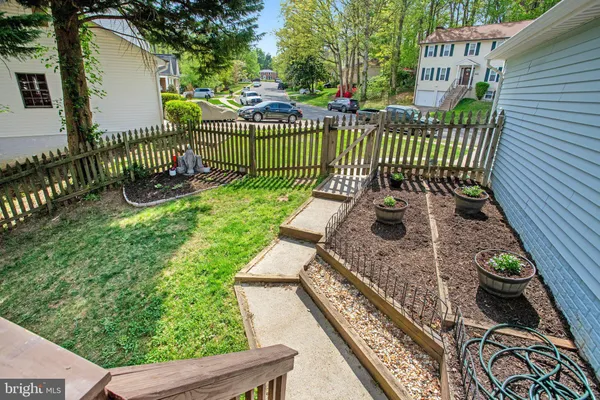 $749,900 | 16099 Deer Park Drive, Dumfries, VA 22025