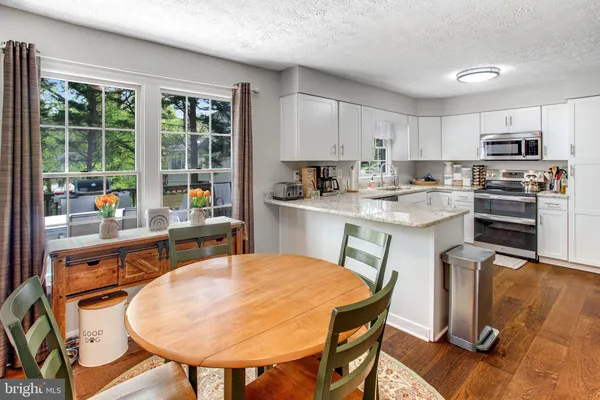 $749,900 | 16099 Deer Park Drive, Dumfries, VA 22025