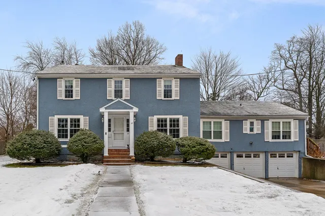 $749,000 | 19 Woodlawn Road, Burlington, VT 05408