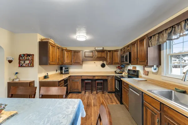 $749,000 | 19 Woodlawn Road, Burlington, VT 05408