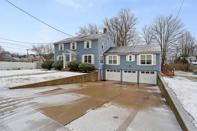 $749,000 | 19 Woodlawn Road, Burlington, VT 05408