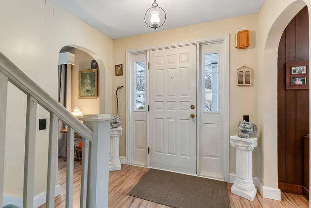 $749,000 | 19 Woodlawn Road, Burlington, VT 05408