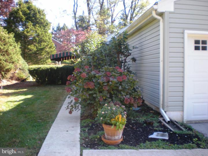 100 Gulph Hills Road Radnor, PA 19087 - Photo 21 of 24 Exterior Back