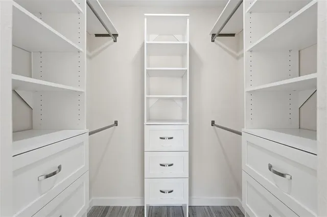 a view of walk in closet