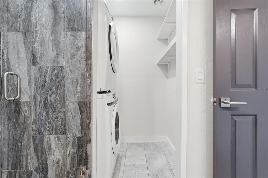 3405 Clark Road, Unit 205 Sarasota, FL 34231 - Photo 22 of 38 a bathroom with a shower