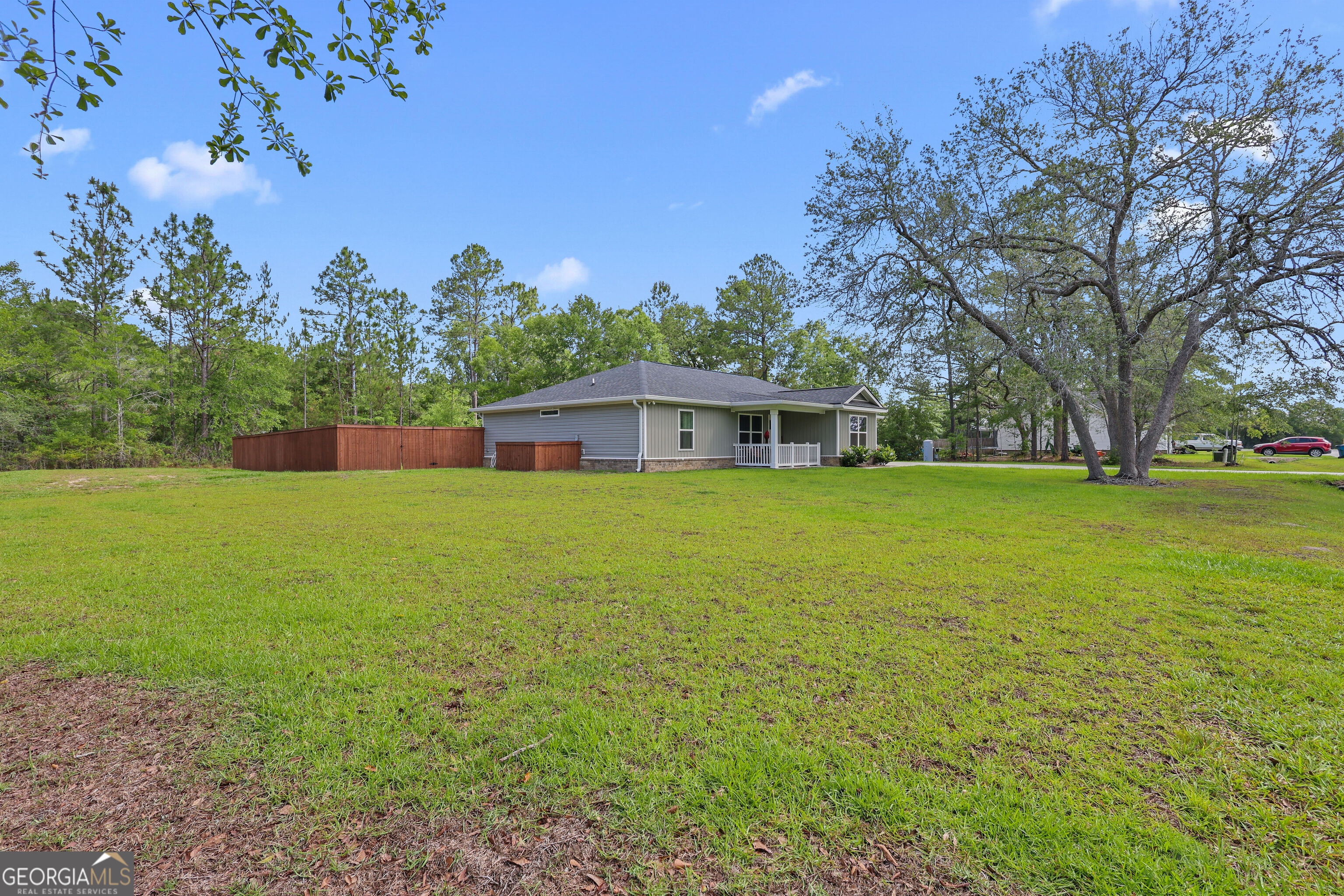 76 Tree Top Lane Jesup, GA 31545 - Photo 2 of 25