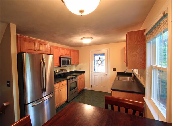 12 Delmar Road Medway, MA 02053 - Photo 5 of 22 Gallery Image 5
