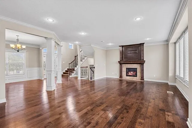 $780,000 | 11307 West 158th Terrace, Overland Park, KS 66221