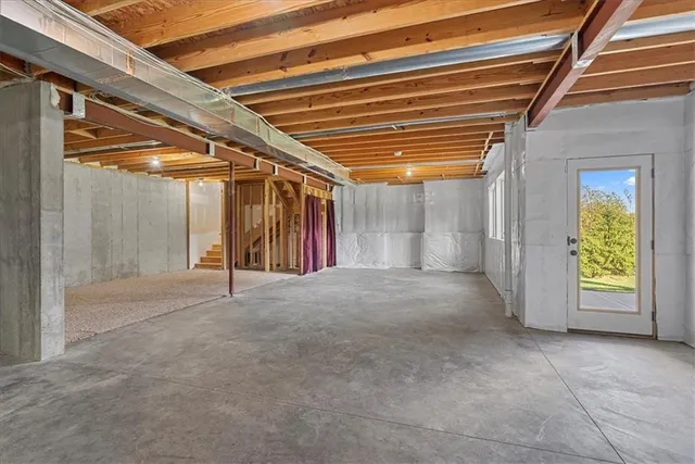 $780,000 | 11307 West 158th Terrace, Overland Park, KS 66221