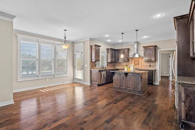 $780,000 | 11307 West 158th Terrace, Overland Park, KS 66221