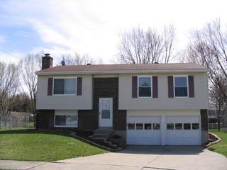 663 Woodgate Road Cincinnati, OH 45244 - Photo 1 of 1