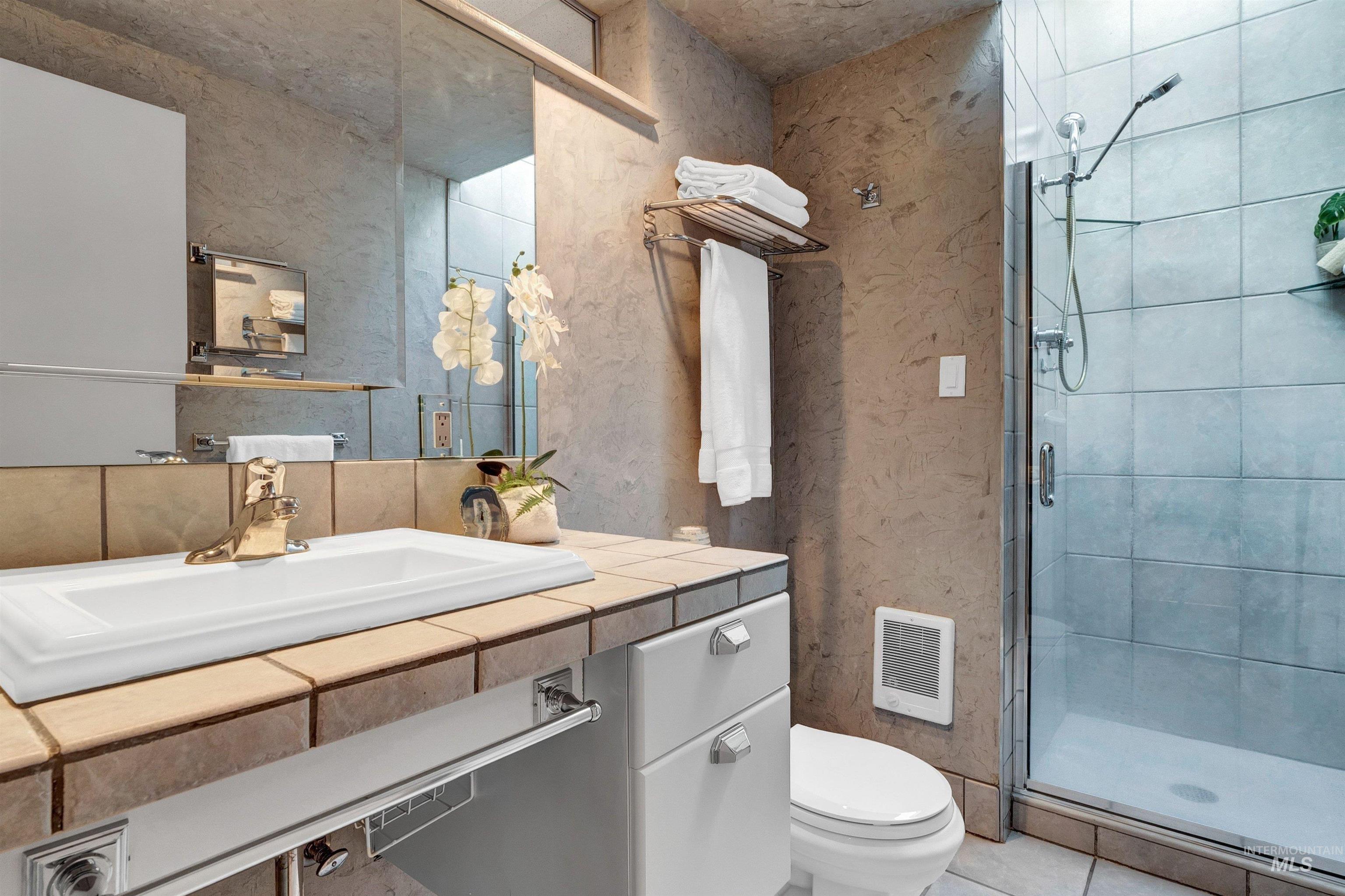 3701 West Crescent Rim Drive, Unit 407 Boise, ID 83706 - Photo 13 of 23