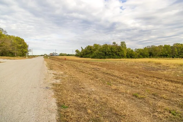 $184,325 | Lot 13 Timber Ridge Drive, Peculiar, MO 64078