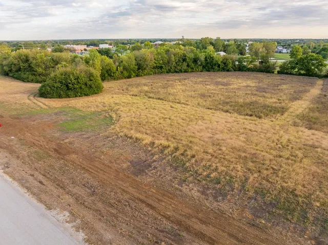 $184,325 | Lot 13 Timber Ridge Drive, Peculiar, MO 64078