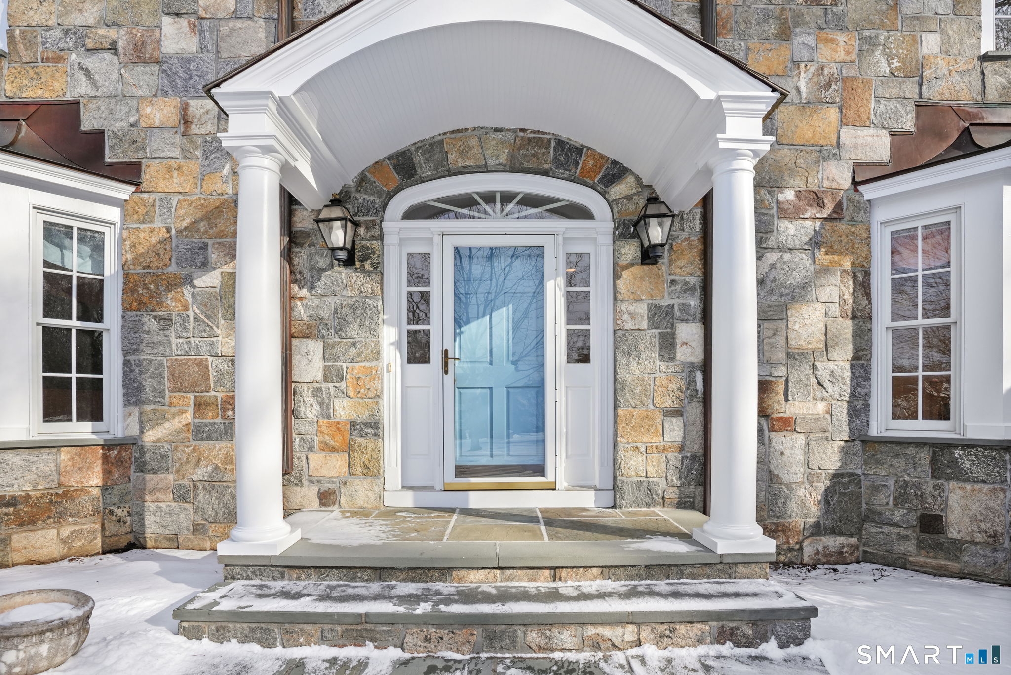 40 Puritan Road Trumbull, CT 06611 - Photo 2 of 40