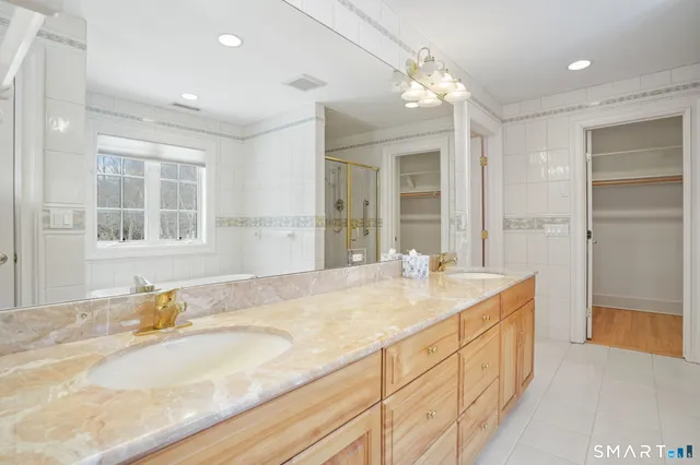 $1,399,900 | 40 Puritan Road, Trumbull, CT 06611