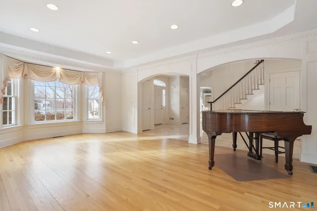 $1,399,900 | 40 Puritan Road, Trumbull, CT 06611