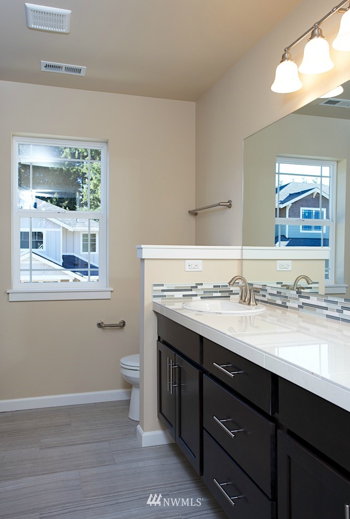 1506 Pierce Avenue Northeast Renton, WA 98056 - Photo 13 of 17 Gallery Image 13