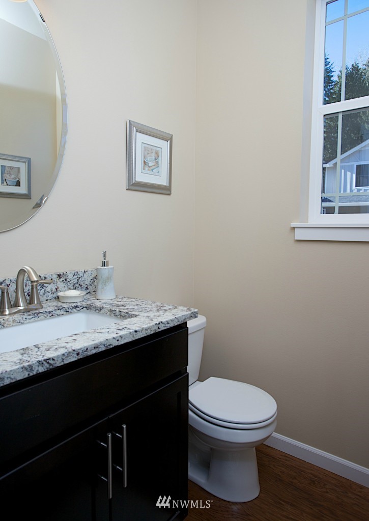 1506 Pierce Avenue Northeast Renton, WA 98056 - Photo 7 of 17 Gallery Image 7