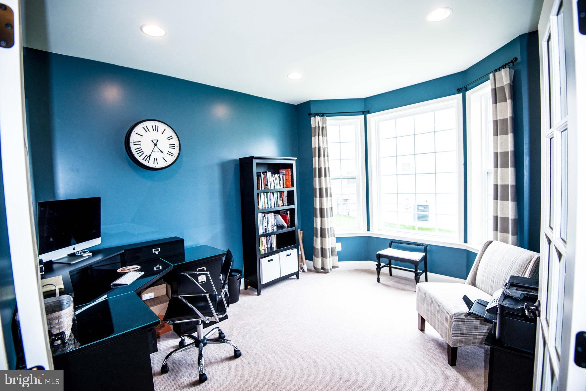 2372 Sweet Meadow Road Baltimore, MD 21209 - Photo 14 of 30 Interior (General) - First Floor Office
