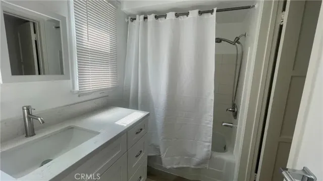 $1,900 | 364 South Sierra Madre Boulevard, Unit 370 1/2, Pasadena, CA 91101