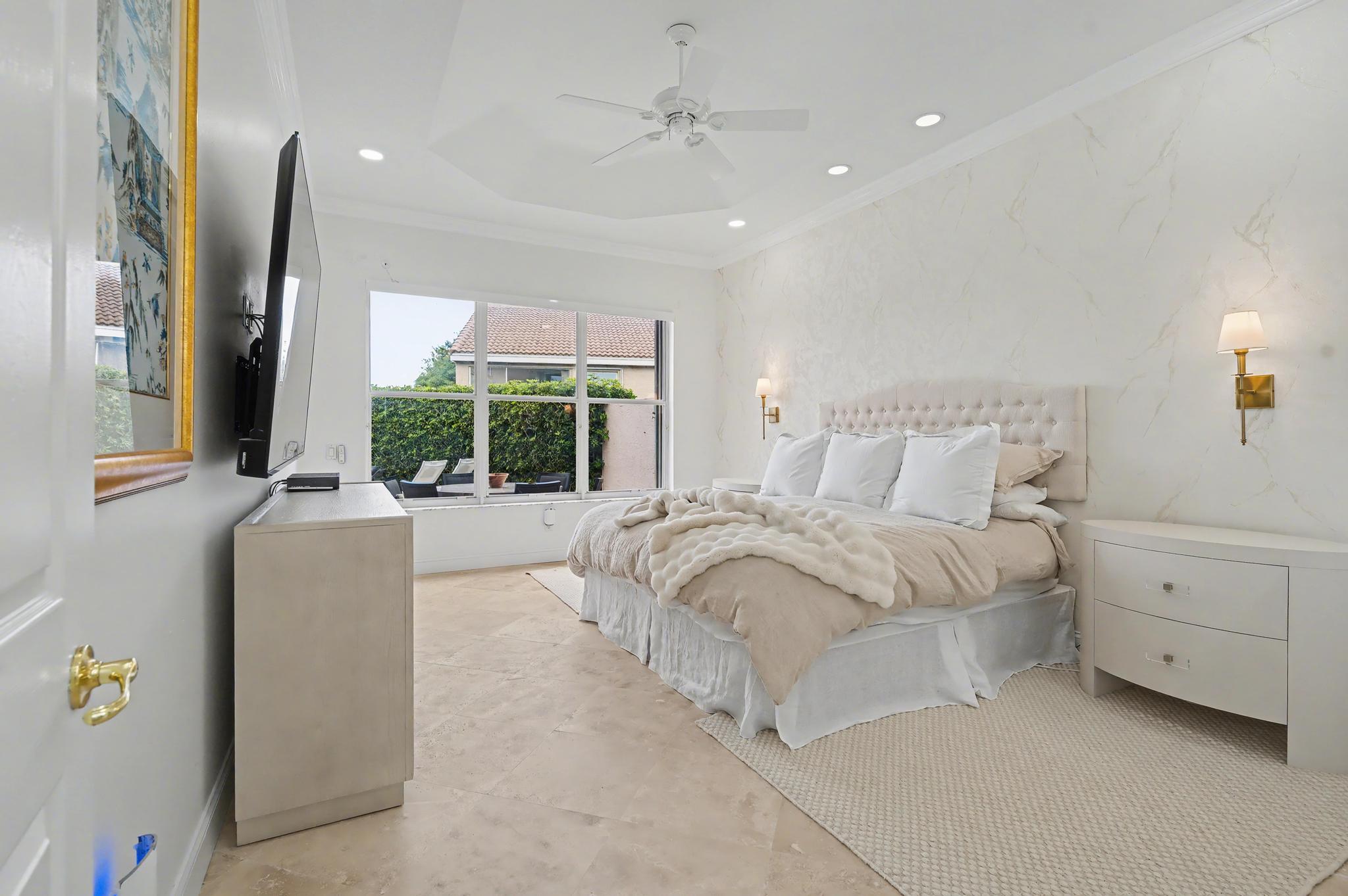 6416 Punta Rosa Drive Delray Beach, FL 33446 - Photo 19 of 36 PRIMARY SUITE