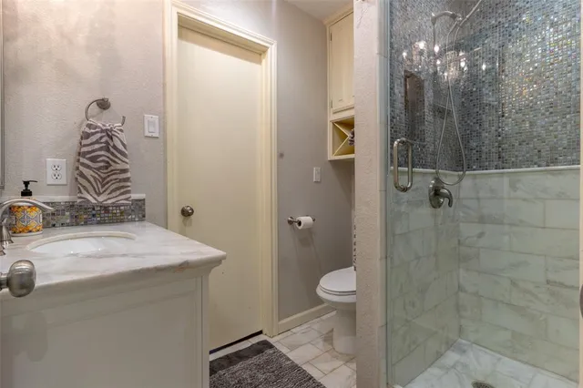 $850,000 | 1104 Chesterton Drive, Richardson, TX 75080