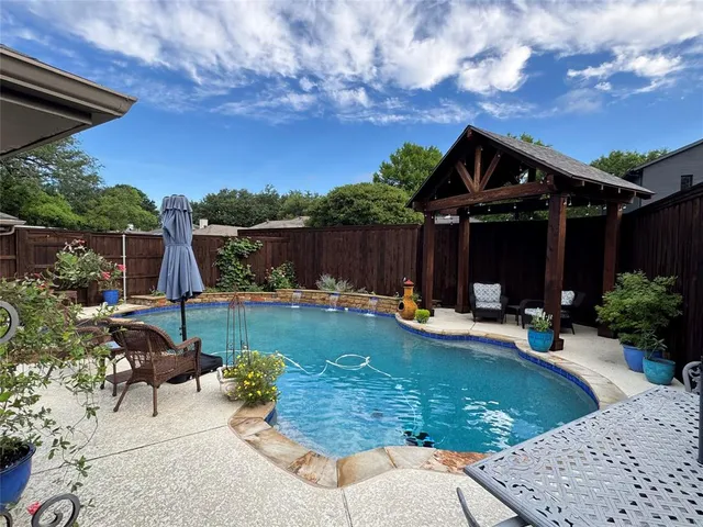 $850,000 | 1104 Chesterton Drive, Richardson, TX 75080