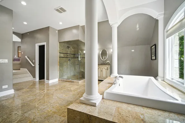 $1,149,000 | 21776 West Jupiter Court, Mundelein, IL 60060