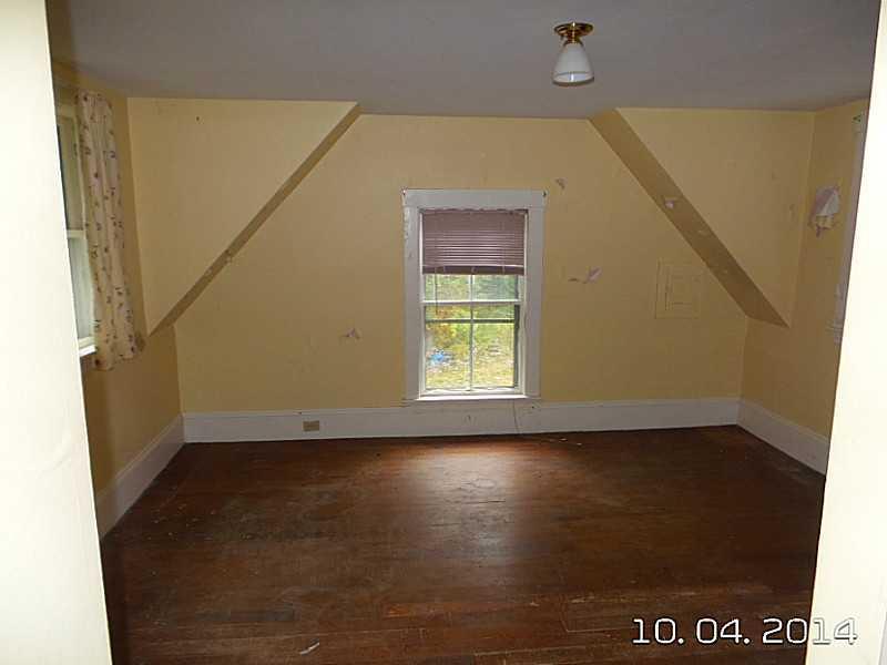 400 Egypt Road Damariscotta, ME 04543 - Photo 12 of 19 Bedroom.