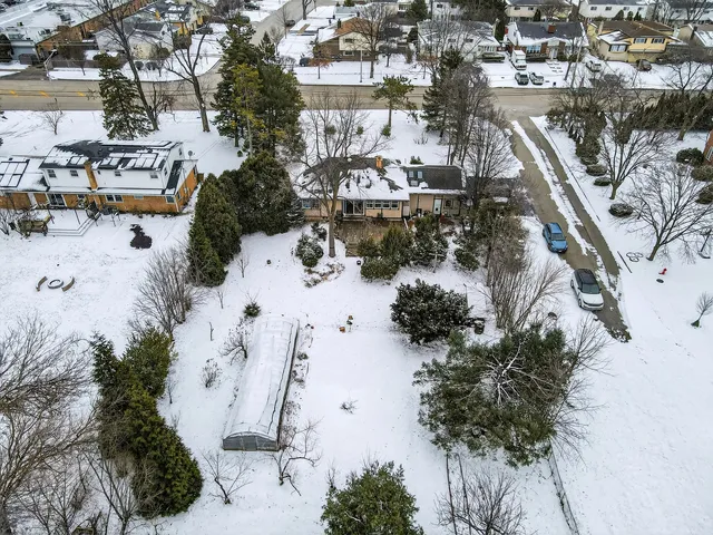 $429,900 | 1748 North Windsor Drive, Arlington Heights, IL 60004