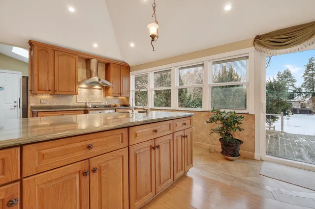 $429,900 | 1748 North Windsor Drive, Arlington Heights, IL 60004