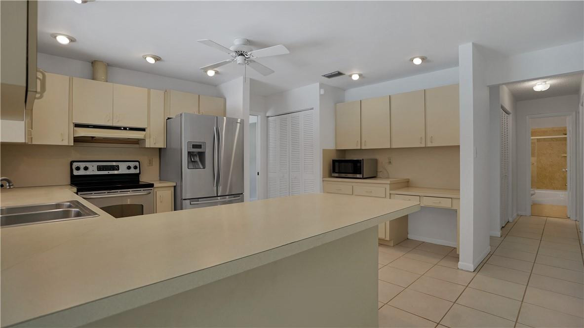 6110 Southwest 186th Way Southwest Ranches, FL 33332 - Photo 15 of 30 Photo 15